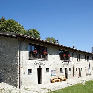  Ostello Rifugio Alpetto Di Torno Italia